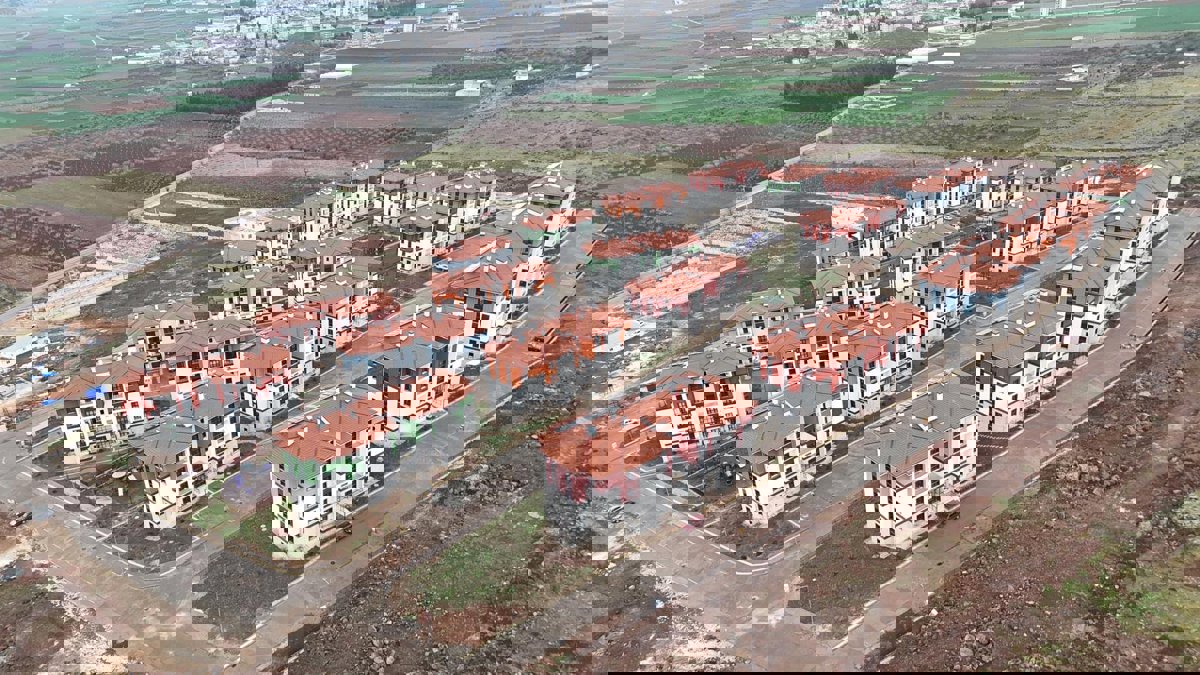 Gaziantep Yavuzeli TOKİ 392 Konut ve Büfe Projesi - Boylu Enerji Yapı A.Ş. Proje Galerisi
